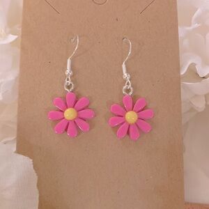 Petite silver Pink Daisy dangly earrings NET